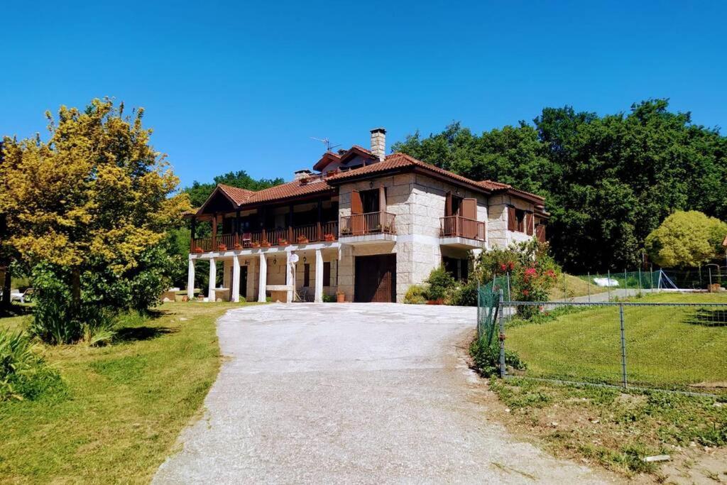 Espectacular Casa Con Piscina En Allariz Dış mekan fotoğraf